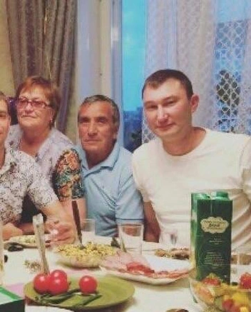 Он активно ведет свои соцсети | Источник: Адель Измайлов / ВКонтакте