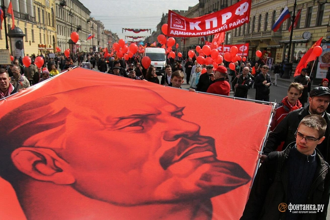 Снова красные. Как петербургская КПРФ перегруппировалась перед выборами | Источник: Павел Каравашкин / FONTANKA.RU / архив
