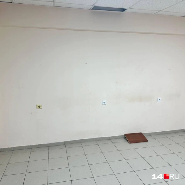 Другая сторона читальни | Источник: Илья Константинов / 14.RU