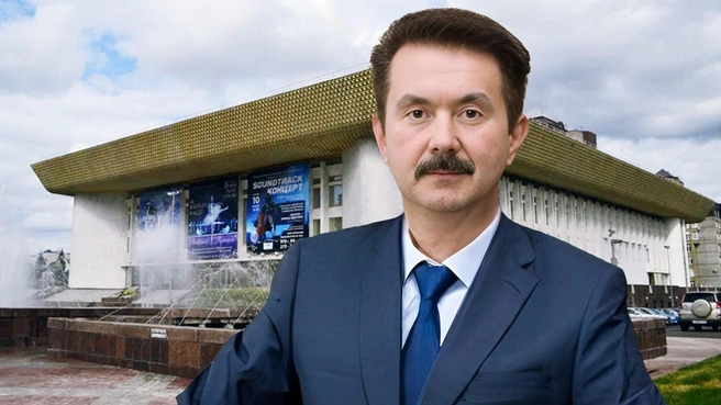 Яруллин руководит ГКЗ «Башкортостан» с 2019-го, а до этого долгие годы пел в составе группы «Каравансарай» | Источник: Вильдан Яруллин / Vk.com, «Яндекс.Карты»