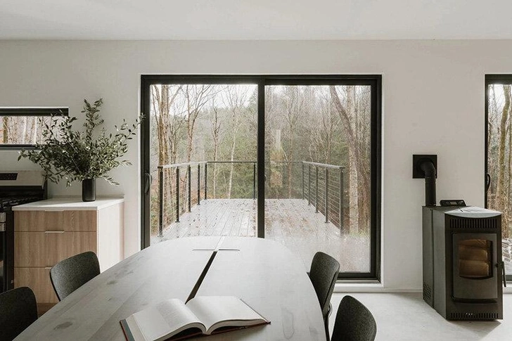 Источник: Клей Бэнкс