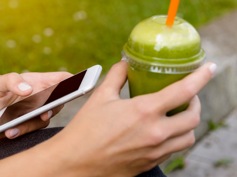 От и до: пять смузи для «перезагрузки» организма | marieclaire.ru