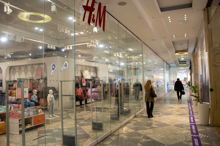 Уходили, чтобы вернуться: громко хлопнув дверью, H&M завез новую коллекцию в Россию