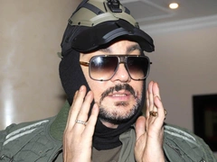 У Киркорова хотят отобрать звание Народного артиста из-за участия в голой вечеринке Ивлеевой