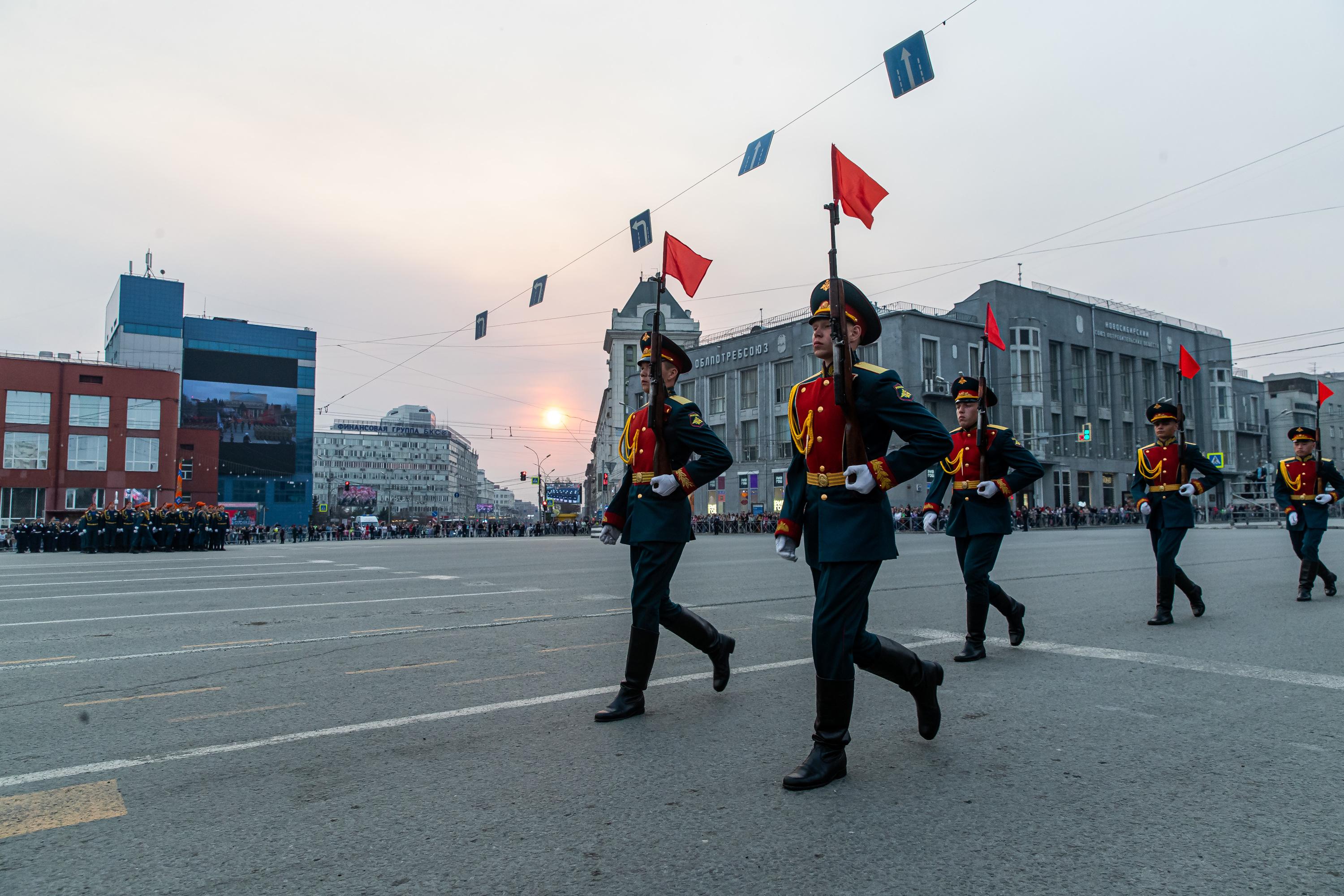 Репетиция парада Победы в Новосибирске - 5 мая 2023 - НГС.ру