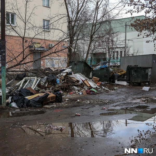 За пределами квартала тоже не всё хорошо | Источник: Наталья Бурухина / NN.RU