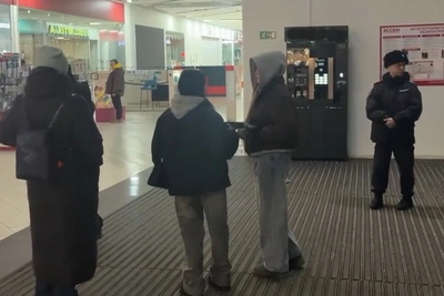 Полицейские и общественники провели в Йошкар-Оле рейд «Подросток-Ночь»