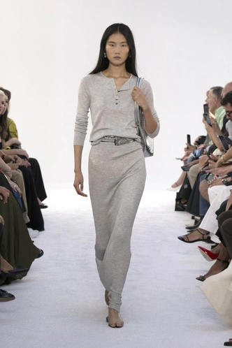 Brandon Maxwell ss25 | Источник: Legion Media