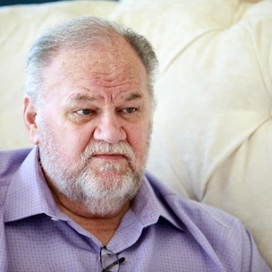 Как отец герцогини Меган поздравил Сассекских