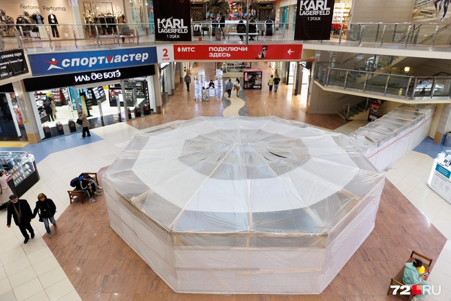 Демонтаж, как видите, идет полным ходом | Источник: Ирина Шарова / 72.RU