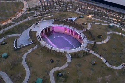 В Парке облаков открыли самую высокую точку с фонтаном