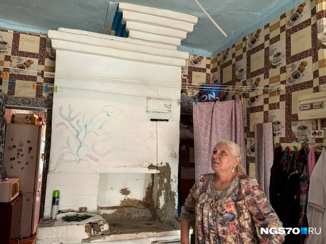 В мэрии Томска опровергли, что хотели переселить пенсионерку из аварийного барака в переделанный офис | Источник: Мария Лобанова / NGS70.RU