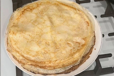 Murmansk Woman's Classic Milk Pancake Recipe Always Succeeds