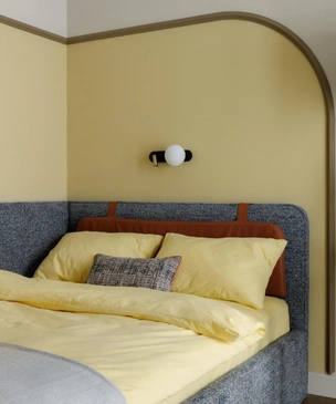 Продуманное хранение и акценты цвета: квартира 42,5 м² в Челябинске для студентки