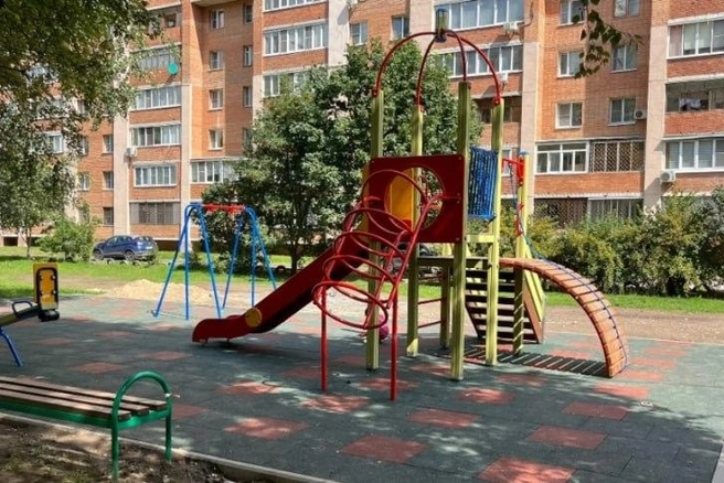 На площадках уложено безопасное ударопоглощающее покрытие | Источник: Администрация Рязани