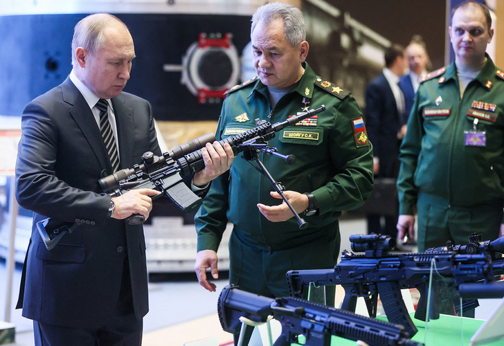 Военный кризис: Россия собирается ударить или показывает кулак?