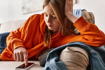 «Почему я завидую 30-летним»: откровенное письмо зумера