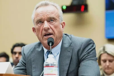 Robert Kennedy Jr. confirms no contact with Caroline Kennedy after niece's death