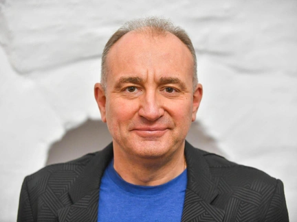 Развод из-за подозрений в изменах и роман с дочкой Евдокимова. Скандальные слухи о Святославе Ещенко