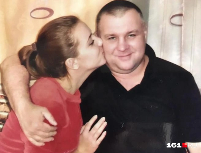 Роман Михайлов с дочерью Галиной | Источник: предоставлено Галиной Михайловой