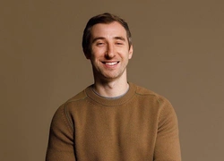 Дмитрий Бухман: что известно о миллиардере, в честь которого переименовали Букеровскую премию