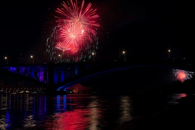 Почти 10 млн за салют на День Победы в Красноярске