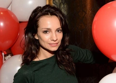 41-летняя Светлана Светикова откровенно о третьей беременности: токсикоз на 7-м месяце, слезы, переживания