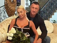 Бывший Анастасии Волочковой женился на гадалке — фото