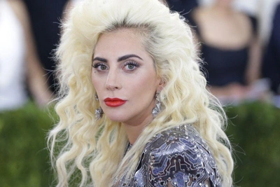 Леди Гага против Vogue: скандал из-за романа