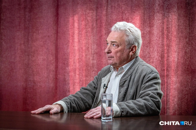 В составе «десанта» музыкант Леонид Лундстрем | Источник: Олег Федоров / CHITA.RU