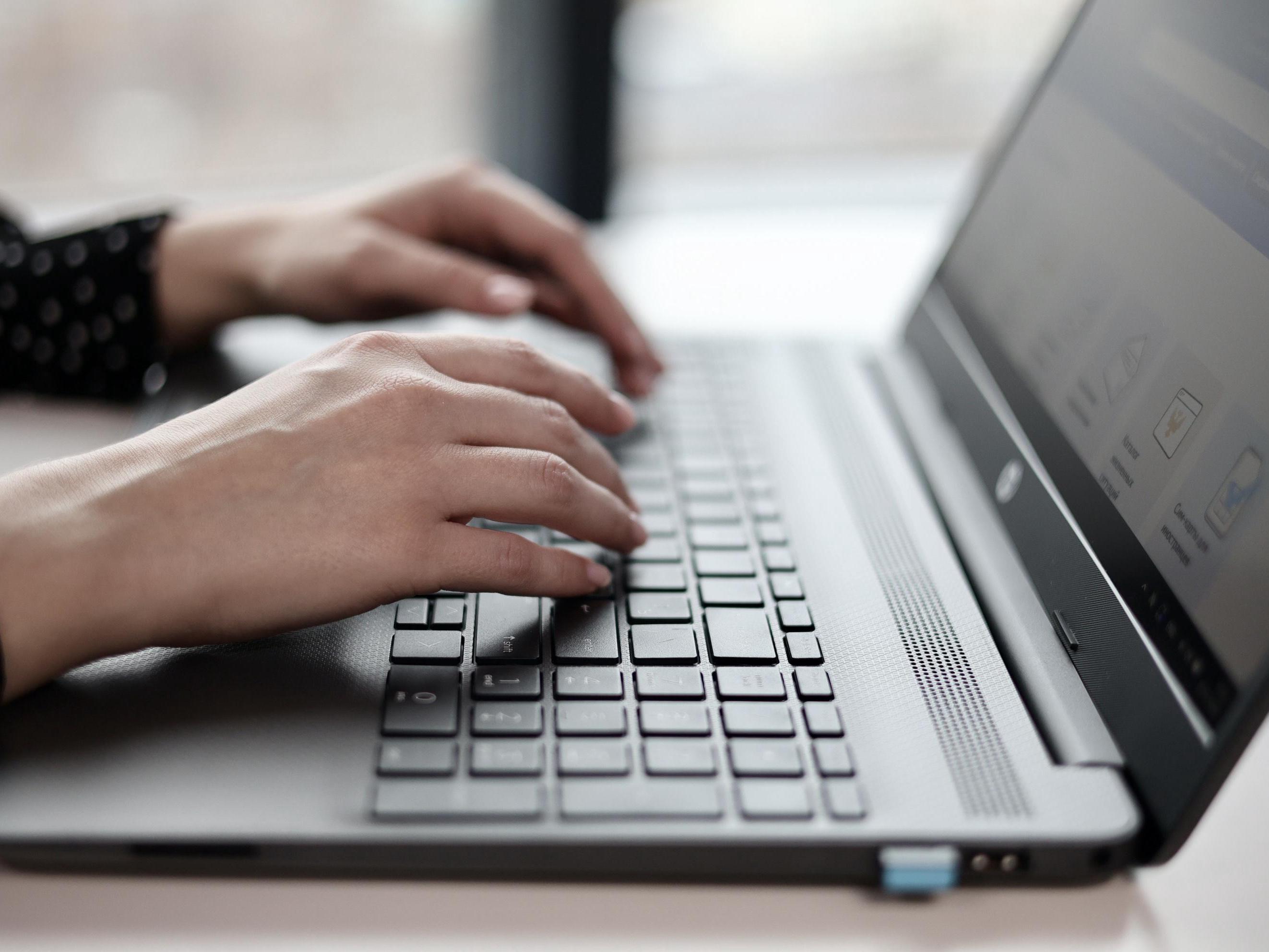 Фейк с просьбой Гусева к Лукашенко о топливе разоблачили