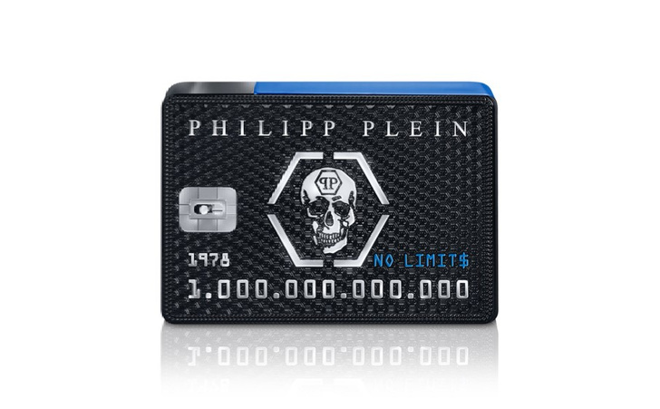 Новый аромат Philipp Plein в форме кредитной карты
