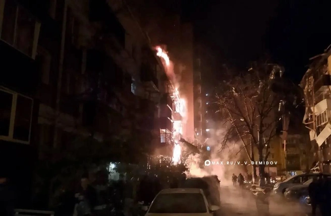 При ударах по Белгороду ночью 25 октября погибли 2 человека, 13 ранены. | Источник: Мэр Демидов / max.ru