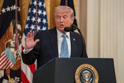 Врач заявил о «тяжелой болезни» и риске инфаркта у Трампа