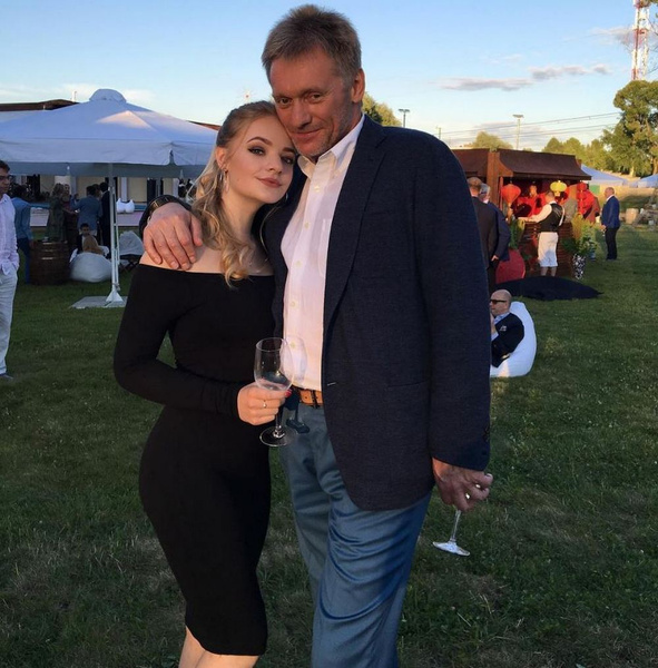 Наследница пресс-секретаря президента России: «Хочу быть Лизой Песковой, а не дочерью Пескова»