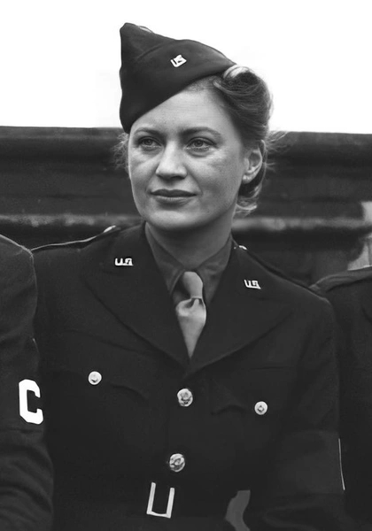 Ли Миллер, 1943 | Источник: Wikipedia