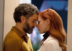 12 лучших сериалов 2021 года, которые должен посмотреть каждый