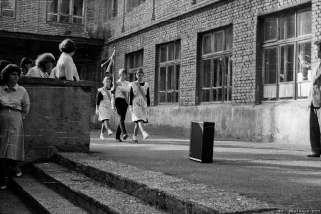 А это уже конец 80-х где-то в центре Саратова | Источник: oldsaratov.ru