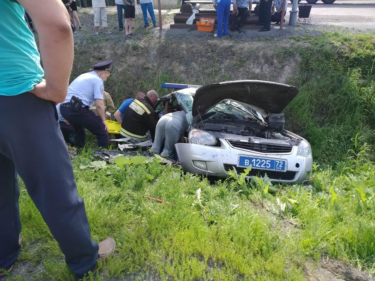 Видео аварии с машиной ДПС на трассе Тюмень — Ханты-Мансийск 15 июля 2019  года - 16 июля 2019 - 72.ру