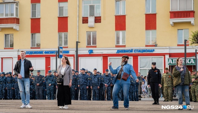 Песни тоже необходимо было отрепетировать | Источник: Елена Крапива / NGS24.RU