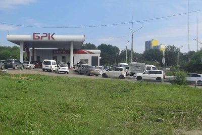 Очереди за бензином возникли на заправках БРК в Иркутске