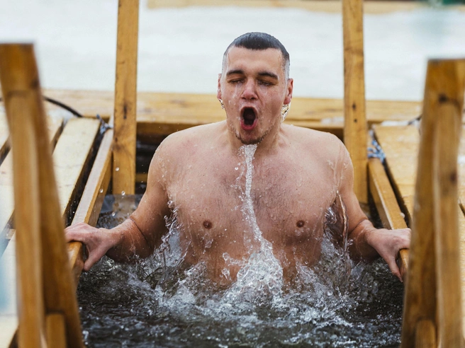 Холодная вода вызывает задержку дыхания. | Источник: Артем Бауман / 76.RU