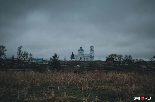 И только мы заходим в Булзи, дождь прекращается. Леший не хотел пускать нас в свой лес? | Источник: Виталий Гущинский