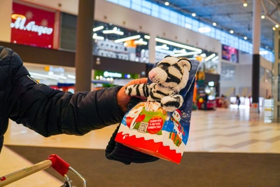 Новогодние подарки детям в Самарской области: сроки и места выдачи