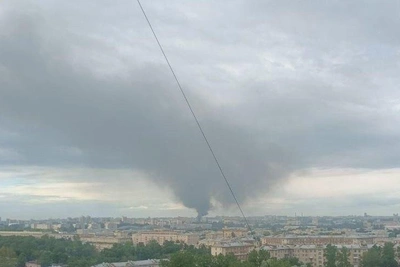 Пожар на Софийской локализовали силами 112 человек