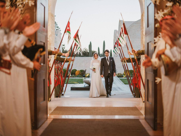 Восточные сказки: как прошла свадьба самой красивой арабской принцессы — первые фото пары