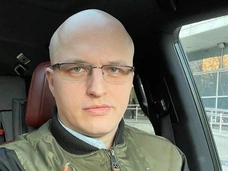Сын диктора Аллы Данько развелся с женой, с которой воспитывает особенного сына