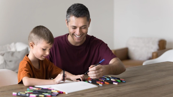 Что такое интенсивное родительство и как оно может испортить жизнь вашего ребенка | Источник: fizkes/Shutterstock/Fotodom.ru