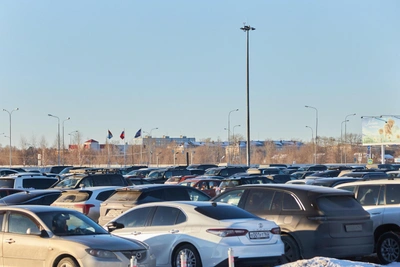 Мурманск введет платные парковки в центре города