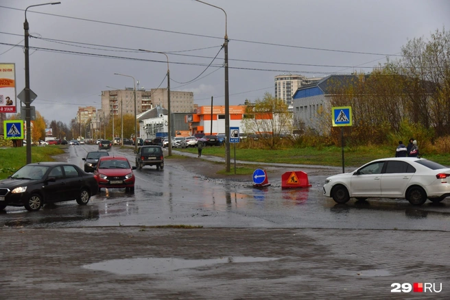 Для водителей уже ввели небольшое ограничение | Источник: Иван Митюшёв / 29.RU